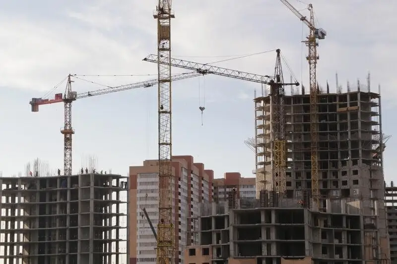 Qaraǵandy oblysynda bıyl 700-den astam kópbalaly otbasy baspanaly bolady