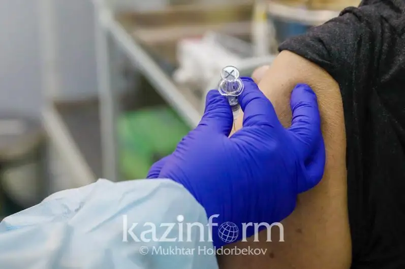 Vaktsınatsııa koronavırýsty jeńýdiń jalǵyz tıimdi sheshimi – Sáken Ámireev