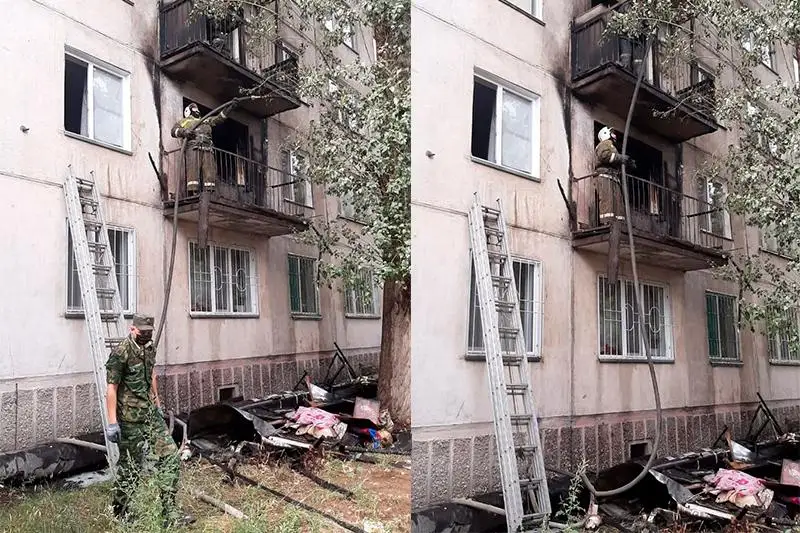 Павлодарлық өрт сөндірушілер отқа оранған пәтерден екі баланы құтқарды