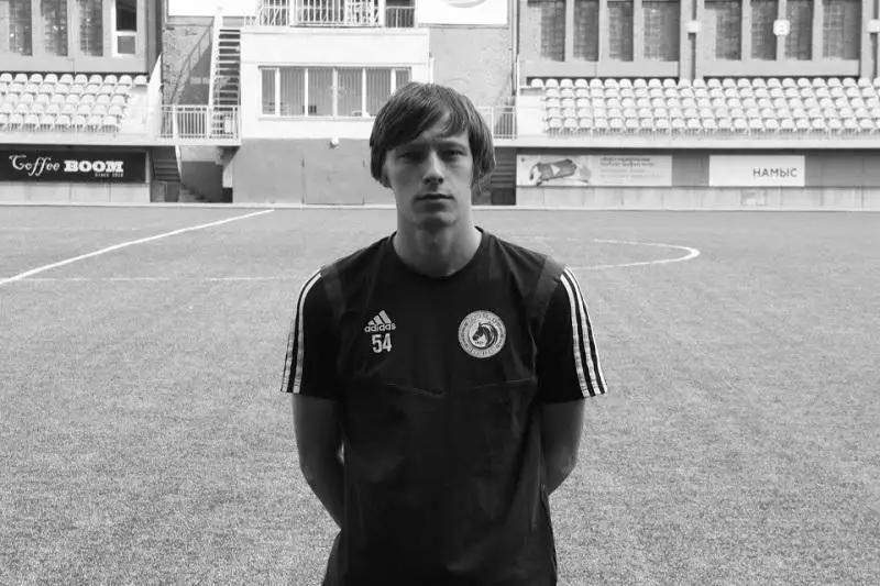 Kókshetaýda «Oqjetpestiń» 19 jastaǵy oıynshysy kóz jumdy