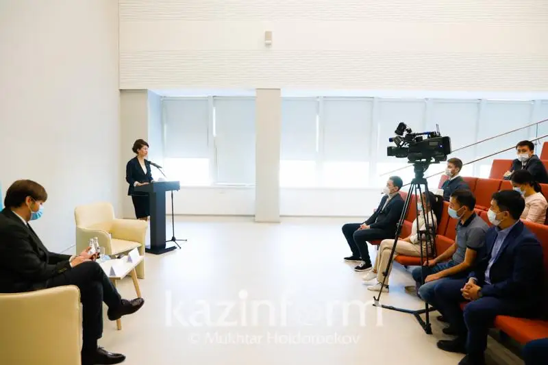 Aıda Balaeva onlaın-petıtsııa ınstıtýtyn engizý týraly aıtty