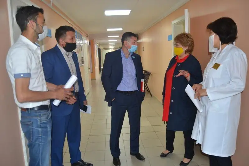 СҚО-да медициналық нысандағы жөндеу жұмысынан кемшіліктер анықталды