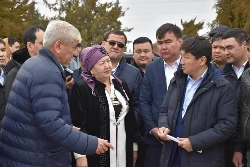 Baýyrjan Baıbek jetisaılyq sharýalardyń túıitkilderin tyńdady