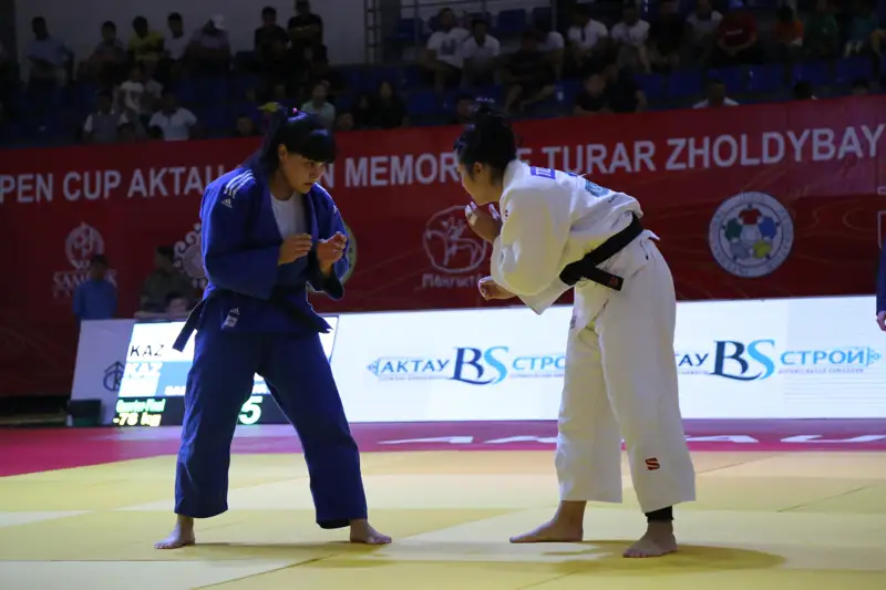 Qazaqstandyq dzıýdoshylar Azııa kýbogyn tórt altyn medalmen qorytyndylady