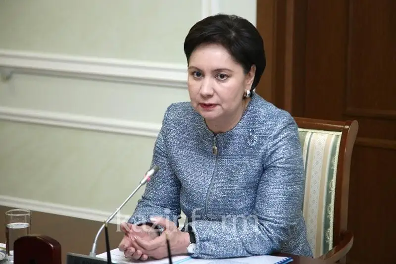 Gúlshara Ábdiqalyqova elimizde fýtboldy qarjylandyrýǵa qatysty pikir bildirdi