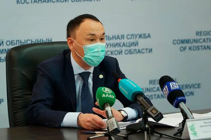 Архимед Мұхамбетов депутаттарға есеп берді