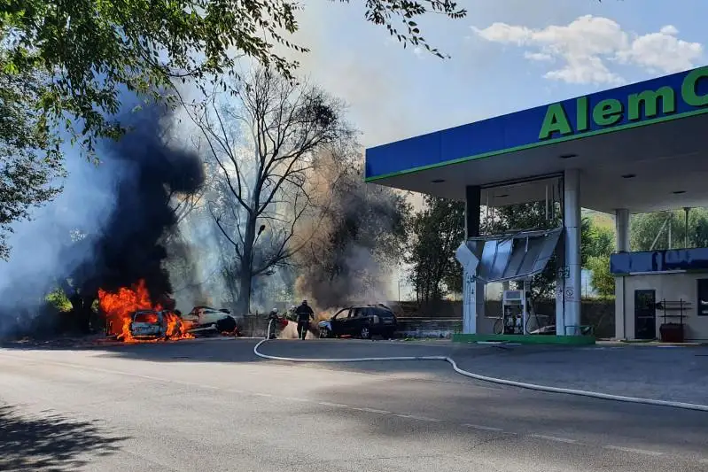 Almaty oblysynda gaz quıý tsısternasy jarylyp, bir adam aýyr jaraqat aldy