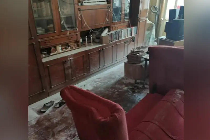 Óskemen turǵyny órt kezinde kórshisin qutqardy