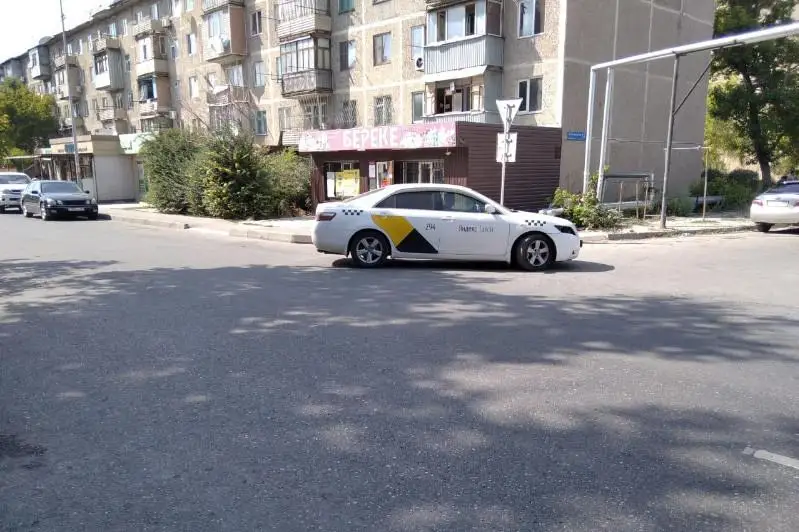 Karantınde qalaaralyq taksımen jolaýshy tasymaldaýdy baqylaý kúsheıtildi - Kólik komıteti
