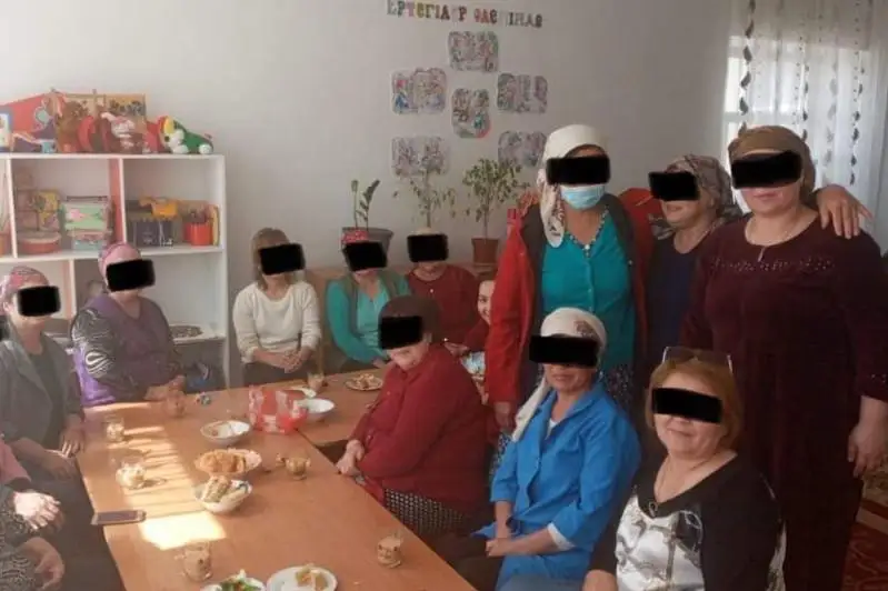Qyzylordada tótenshe jaǵdaı kezinde balabaqsha ujymy týǵan kún keshin uıymdastyrǵan