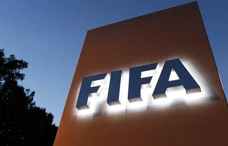 FIFA koronavırýske baılanysty usynystar tizimin jarııalady