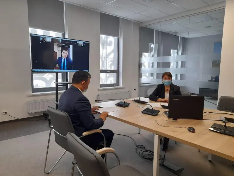 Túrkistan oblysynda sybaılas jemqorlyqqa qarsy onlaın jıyn ótti