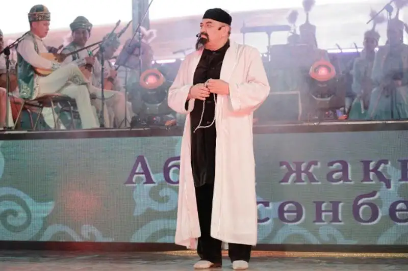 Atyraýda Abaıǵa eskertkish qoıylady