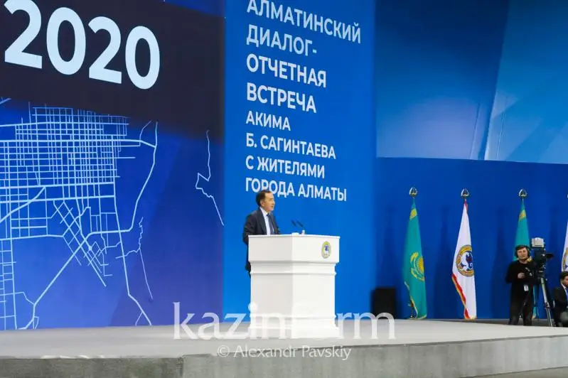 Endi turǵyndar qabyldaýyma elektrondy kezekpen jazylatyn bolady - Almaty ákimi