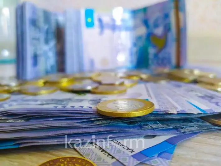 Birlik kúni qarsańda 210 myń otbasy Elbasy qorynan kómek aldy