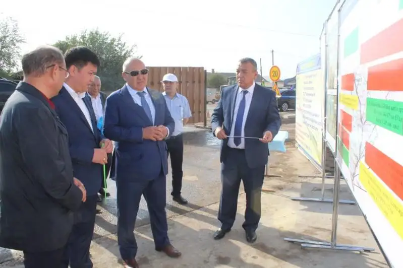 Ómirzaq Shókeev Keles aýdanynda áleýmettik mańyzy bar nysandardy tekserdi