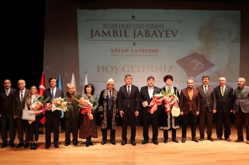 Túrkııada Jambyl týraly kitap tanystyryldy