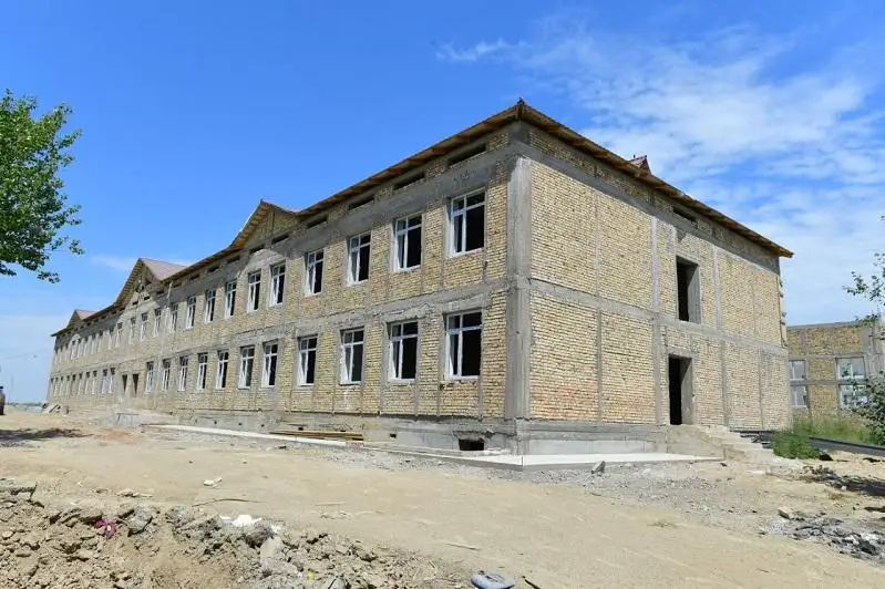 Maqtaaraldaǵy árbir úıdiń qurylysy onlaın baqylaýda bolady