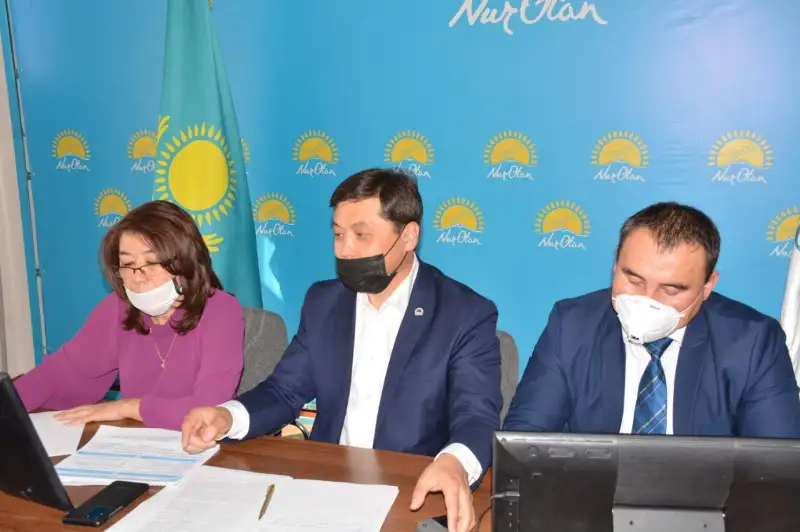 «Nur Otan» partııasy túrkistandyqtarmen tikeleı efır uıymdastyrdy
