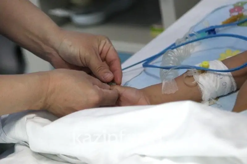 Elordada tisin emdetkennen keıin komaǵa túsken balanyń jaǵdaıy áli aýyr - DSM
