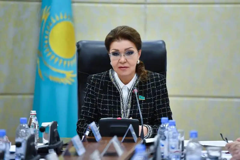 Darıǵa Nazarbaeva agrarlyq kolledjderdiń ókilderimen kezdesti
