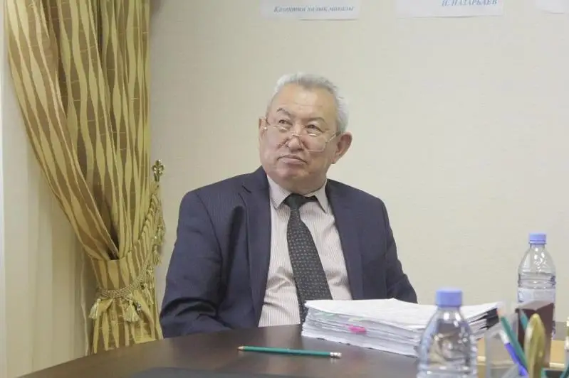 Ǵanı Qarasaev: Qazaqstan tarıhy ǵylymyn álemdik deńgeıde nasıhattaý - ýaqyt talaby