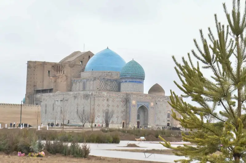 Túrkistan qalasyn abattandyrý jumysy qalaı júrip jatyr