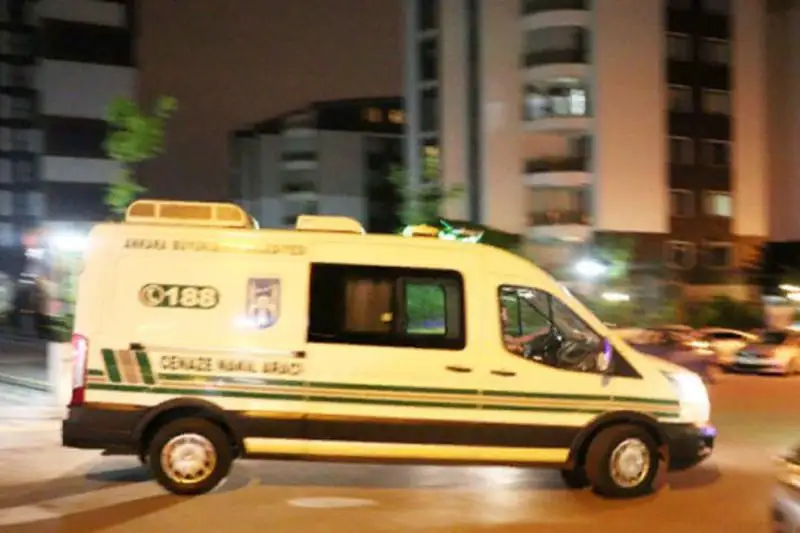 Túrkııada jaralanǵan Belarýs dıplomatyna ota jasaldy, jaǵdaıy aýyr
