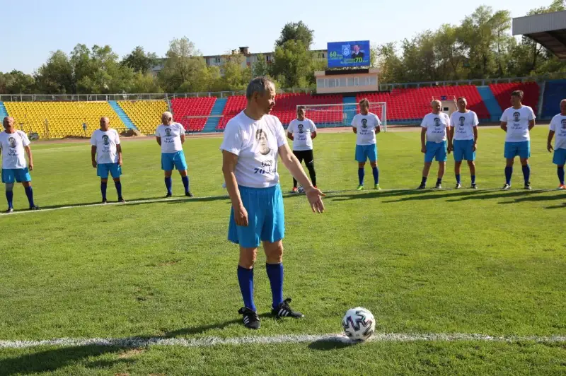«Taraz» fýtbol klýbynyń 60 jyldyq mereıtoıy atap ótildi