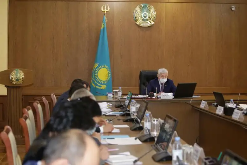 Berdibek Saparbaev sý tasqynynyń aldyn alý jumystaryn synǵa aldy
