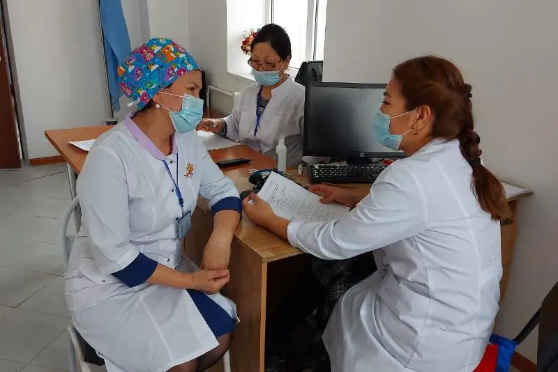 Mańǵystaýdyń Beıneý aýdanyna «Spýtnık V» vaktsınasynyń myń danasy jetkizildi