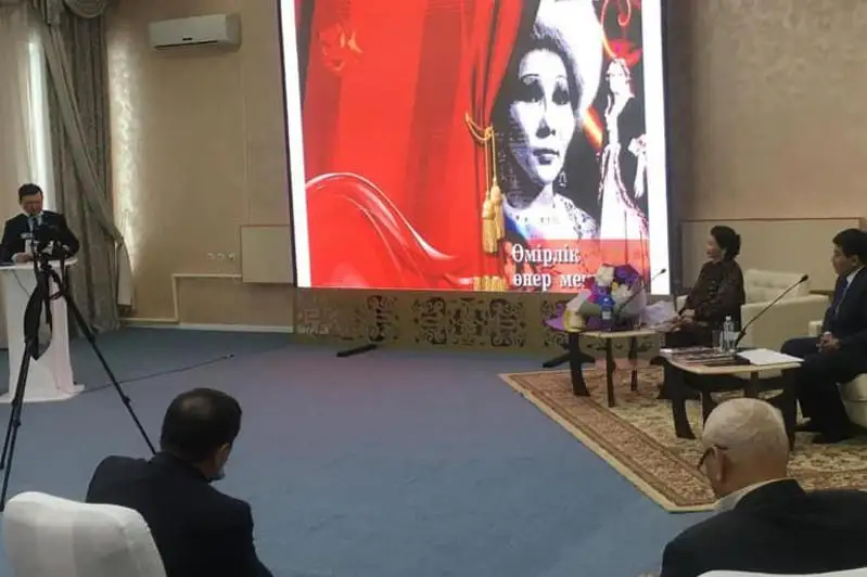 Kókshetaýda QR Halyq artisi Jibek Baǵysova týraly kitap tanystyryldy
