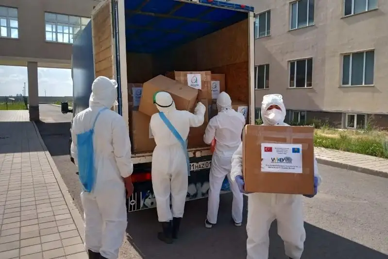 Túrkııa men Eýropa qazaqtarynan kelgen gýmanıtarlyq kómek aýrýhanalarǵa taratylýda