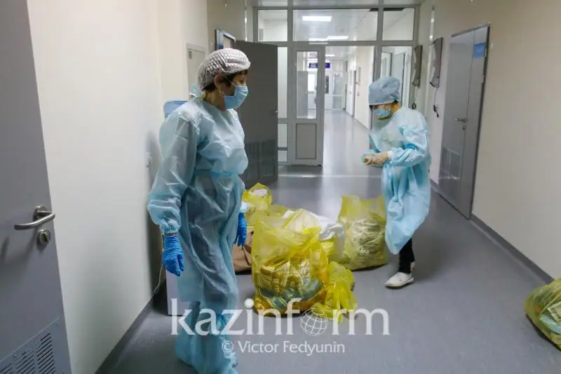 Медицина қызметкерлері арасында неге коронавирус өршіп барады – вице министр