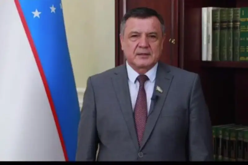 #Абай175: Өзбекстан Парламентінің спикері Нұрлан Нығматулиннен эстафетаны қабылдады