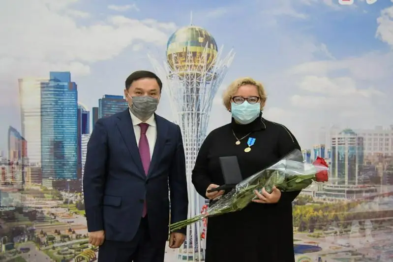 Astana kúnine oraı medıtsına qyzmetkerleri men BAQ ókilderi marapattaldy