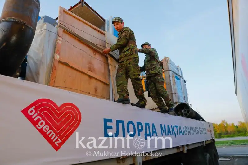 Elordadan Maqtaaral aýdany turǵyndaryna gýmanıtarlyq júk jóneltildi