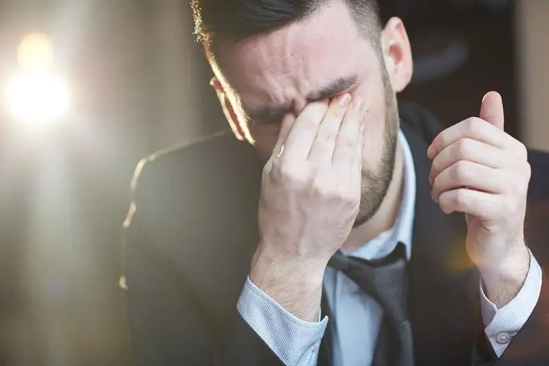 Ǵalymdar adamnyń kóz jasy týraly zertteý jasady