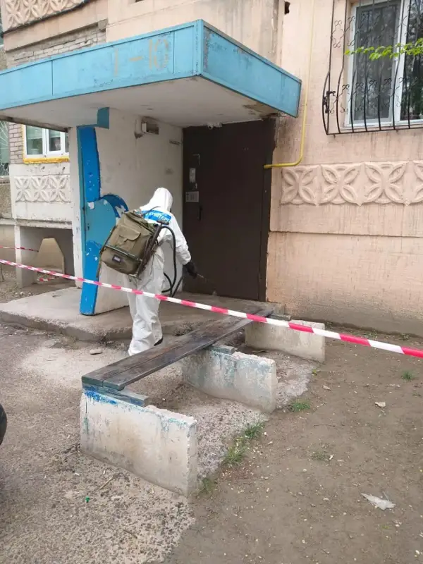 Tarazda taǵy bir úıdiń kireberisi karantınge jabyldy