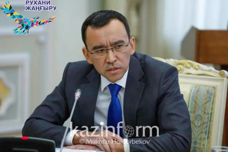 Máýlen Áshimbaev: «Rýhanı jańǵyrý» baǵdarlamasyn júzege asyrýda jastar tárbıesine basymdyq berilýi tıis