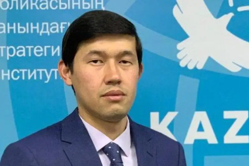 Qoǵamnyń áralýandyǵy kedergi emes, ol basymdyq retinde qaralýy kerek – sarapshy