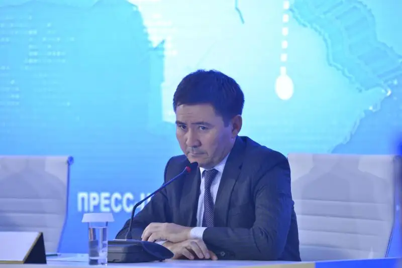 Jastar kadrlyq rezervi: Japal Dolıev aǵa-kókesiz qalaı «óskenin» aıtyp berdi