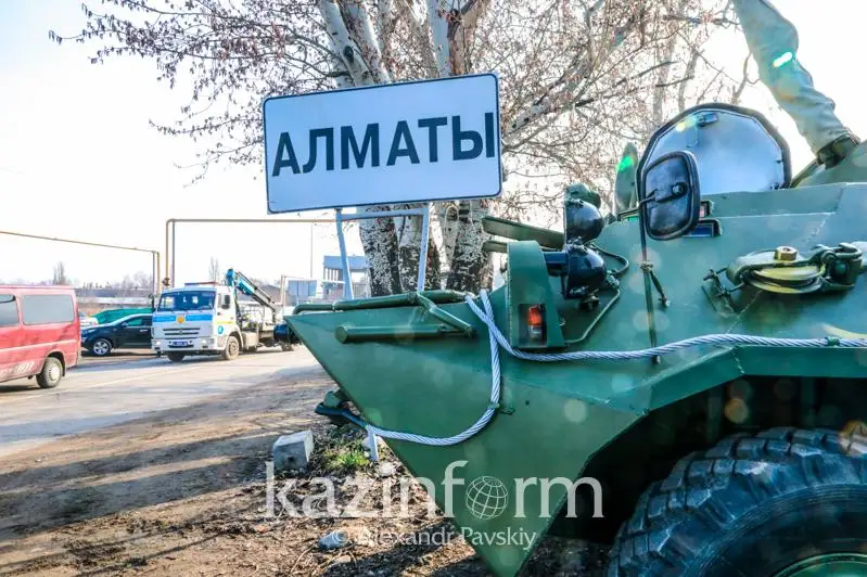 Qorǵanys mınıstri Almaty kóshelerindegi tankilerdiń vıdeosyna qatysty túsinik berdi