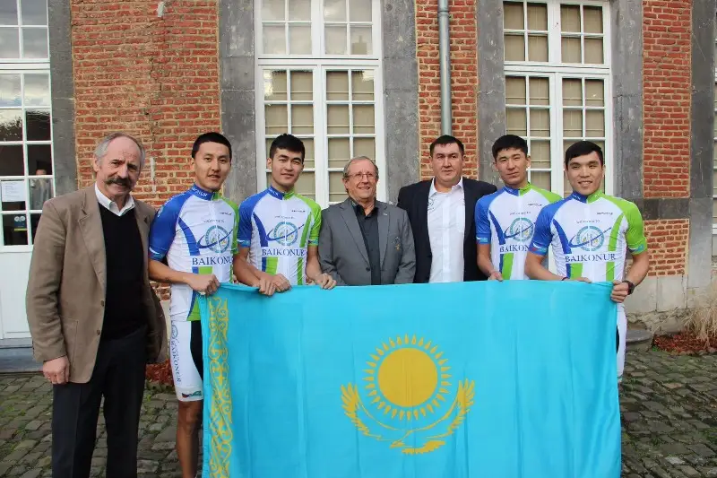 велокоманду 