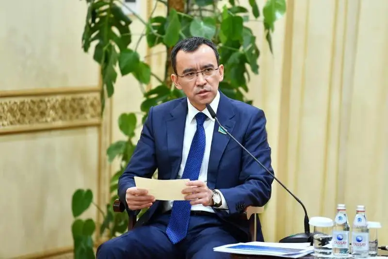 Máýlen Áshimbaev: Muqaǵalı shyǵarmalaryn dáripteý - búgingi býyn men keler urpaqtyń abyroıly mindeti