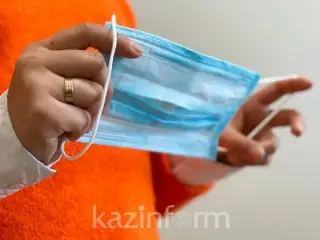 Оралдық тұрғынның медициналық масканы көтеріңкі бағамен сатқаны анықталды