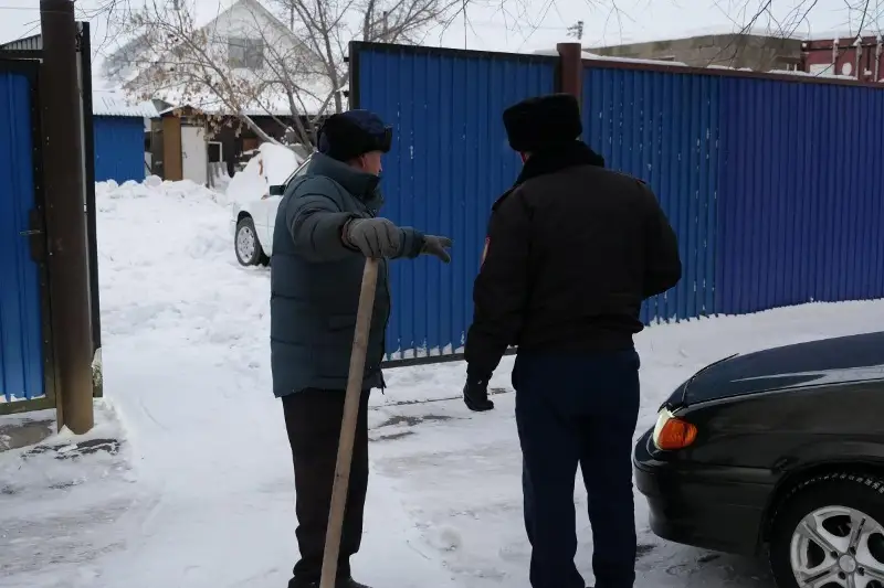 Petropavlda úı mańynan qardy shyǵarmaǵandarǵa aıyppul salynýy múmkin