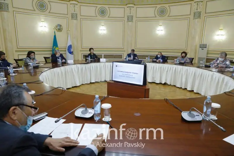 Qoǵamdyq baqylaý memleket ómiriniń barlyq salasynda bolýy kerek – sarapshy