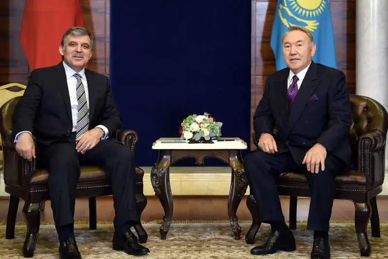Abdýlla Gúl Elbasyn kele jatqan 80 jyldyq mereıtoıymen quttyqtady