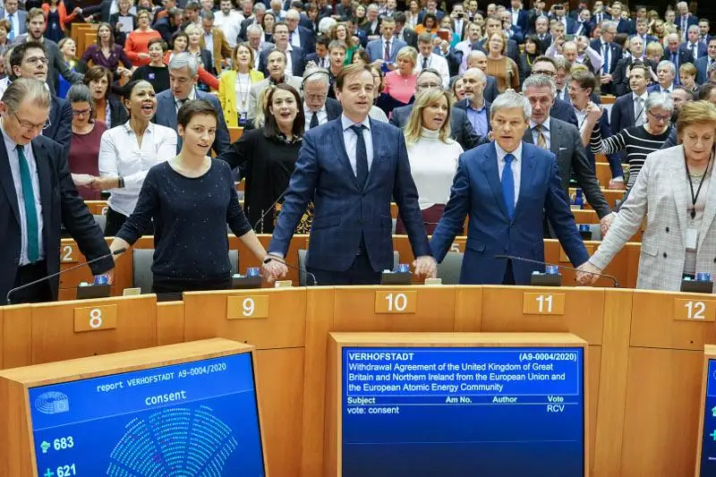 Eýroparlament depýtattary Brexit-ti maquldady